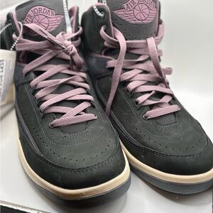 Jordan Women's Black and Purple Sneakers